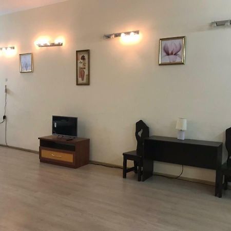 Mini-Hotel Verhovina キエフ エクステリア 写真